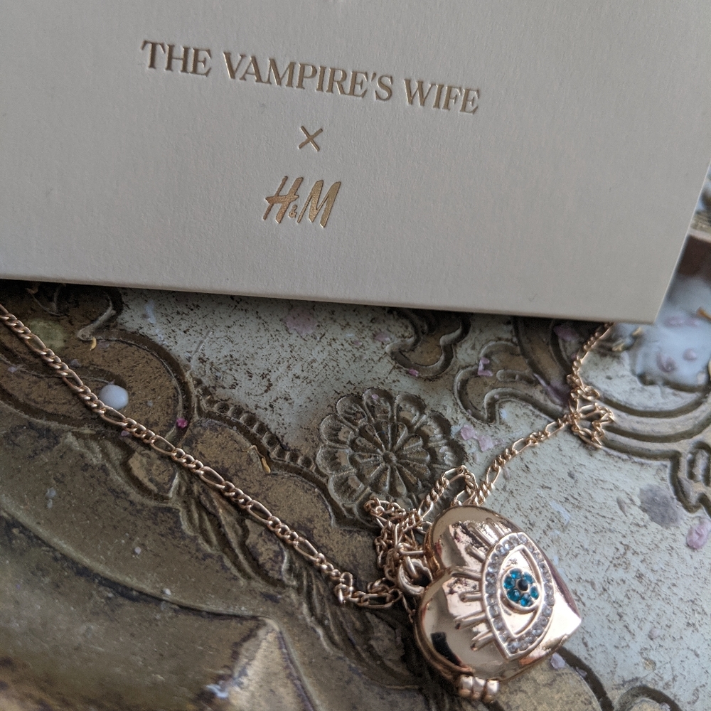 The Vampire’s Wife x H&M pendant necklace
